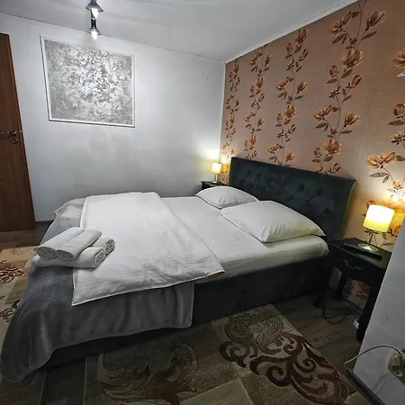 Casa Miclau