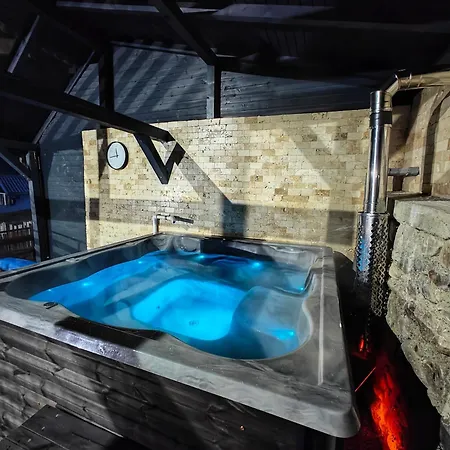 Casa Miclau Gazde/Camere de închiriat Băile Herculane